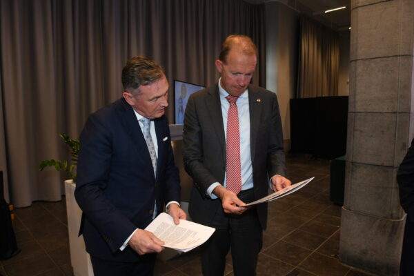 Foto 10 Parlementsleden